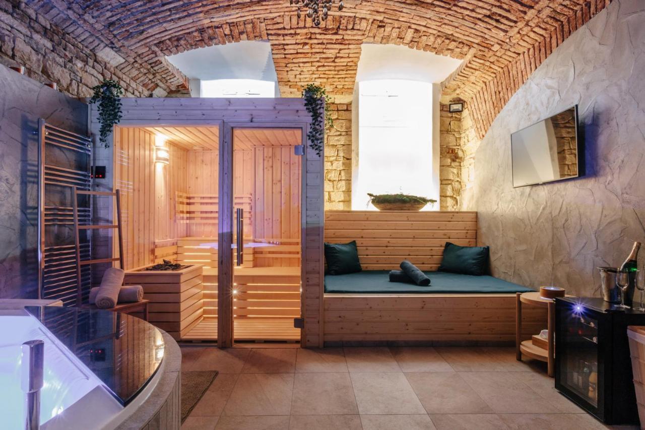Sauna Central Praga Zewnętrze zdjęcie