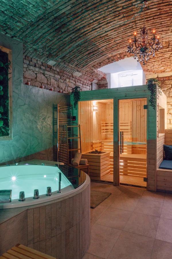 Sauna Central Praga Zewnętrze zdjęcie